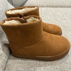 Cat & Jack Toddler size 9 Cognac Tan Boots